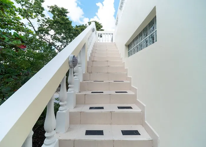 Holiday home Casa Alegre- Heart Of Tres Cocos Area Across From Truck Stop By Floreo San Pedro (Ambergris Caye)